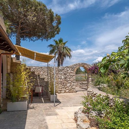 Agriturismo Masseria Alcorico Ґальяно-дель-Капо Екстер'єр фото